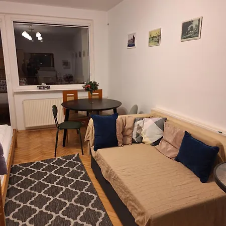 Bugenwilla アパート ソポト